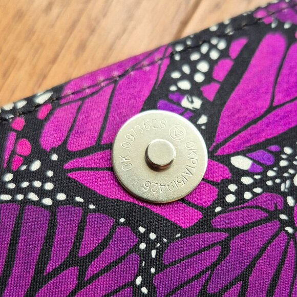 Pineda Covalin Monarch Butterfly Clutch Bag with Removeable Wrist Chain - Picture 4 of 13